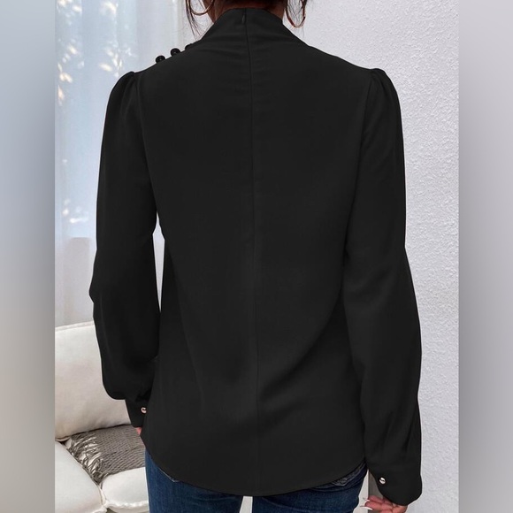 $10 Deals 🤝🔖 SHEIN Privé Zip Back Puff Sleeve Black Long sleeve blouse size S - Picture 2 of 6